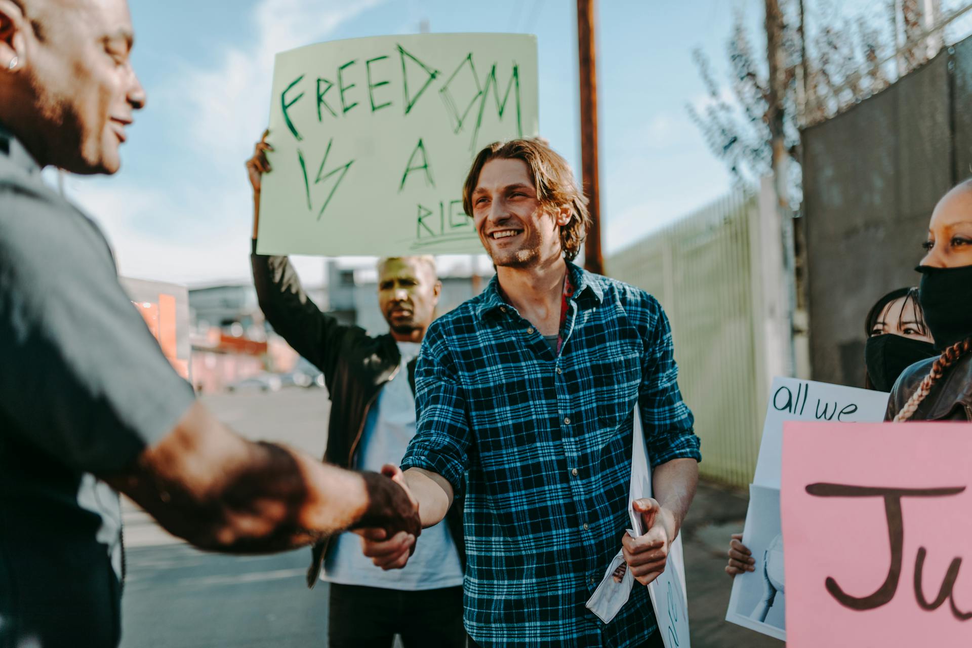 Sprite’s ‘Obey Your Thirst’ Campaign with Anthony Edwards and Trae Young